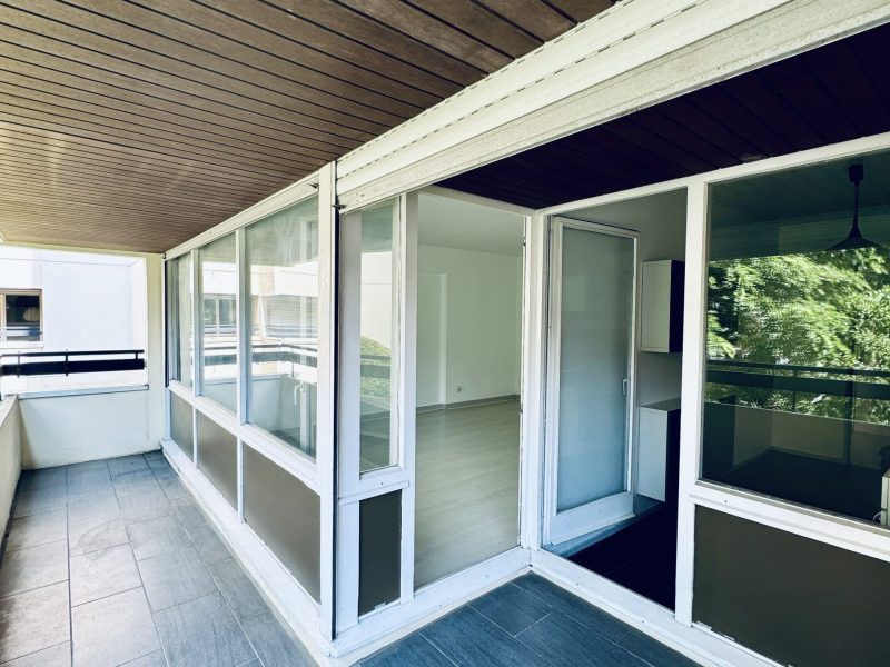 Appartement-la-madeleine-balcon