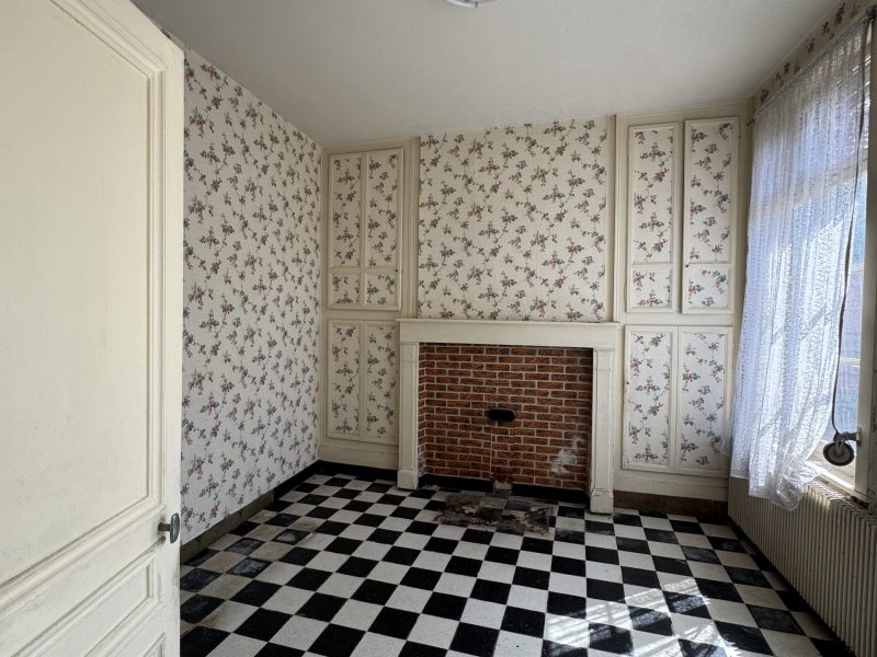 maison-semi-mitoyenne-saint-omer-salon