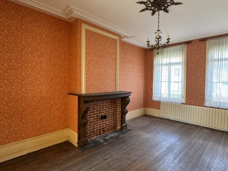 maison-semi-mitoyenne-saint-omer-salon1