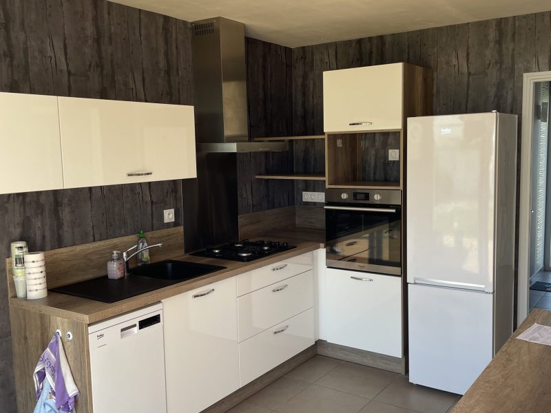 Maison-109m2-cuisine-Saint-Martin-lez-Tatinghem