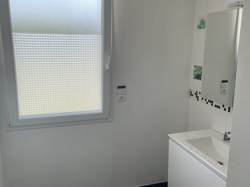 Maison-109m2-salledebain-Saint-Martin-lez-Tatinghem