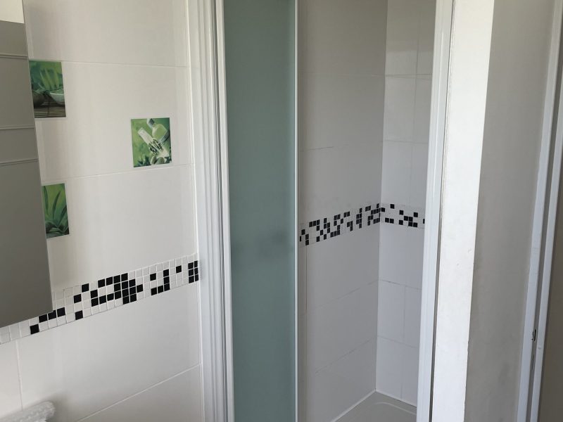 Maison-109m2-salledebain-Saint-Martin-lez-Tatinghem