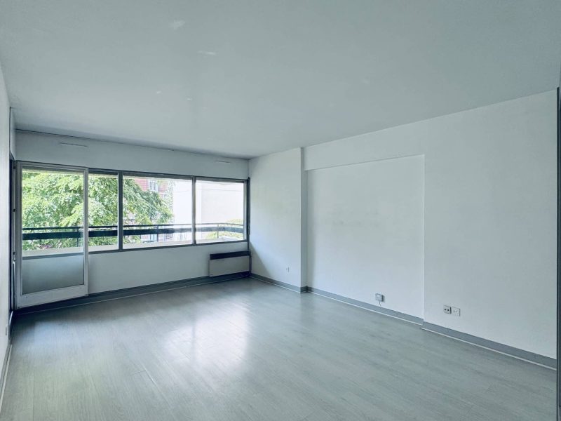 Appartement-la-madeleine-salon