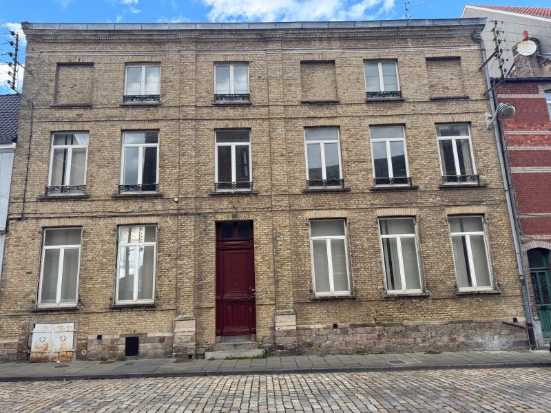 facade,  maison de caractère Saint-Omer