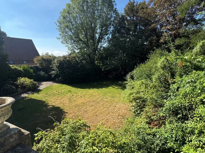 Appartement de caractère, jardin privatif et garage, photo 6