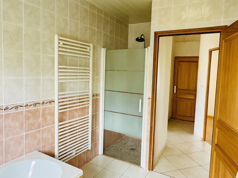 maison-lumbres-interieur-sdb